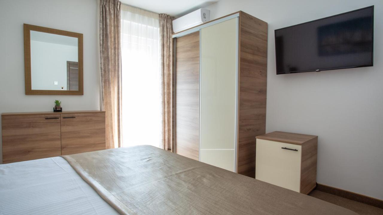 סטוברץ Rooms & Apartments Toni מראה חיצוני תמונה